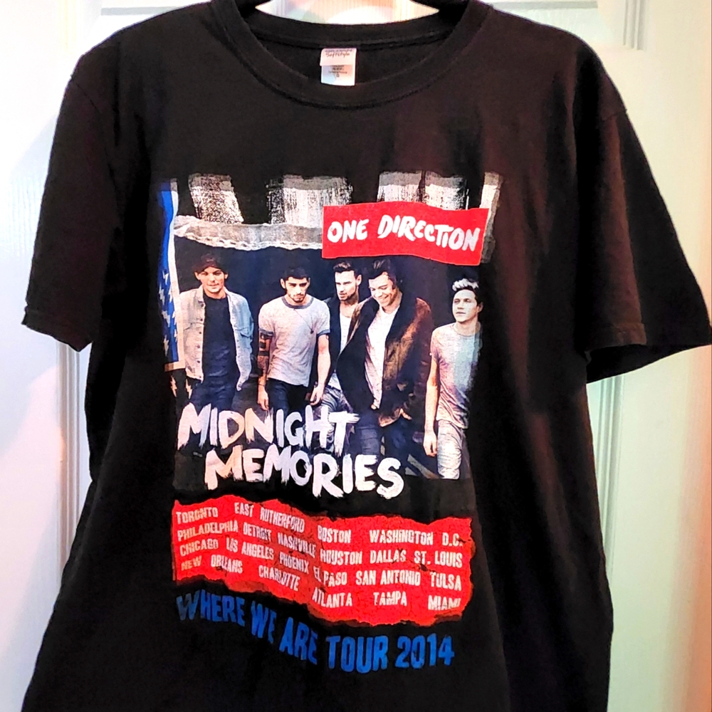 One Direction. Midnight Memories Where We Are 2014 Tour t-shirt